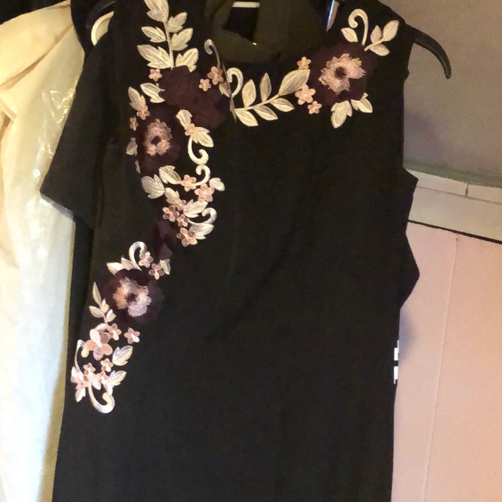 Wedding/prom dress, slit to knee,perfect condition